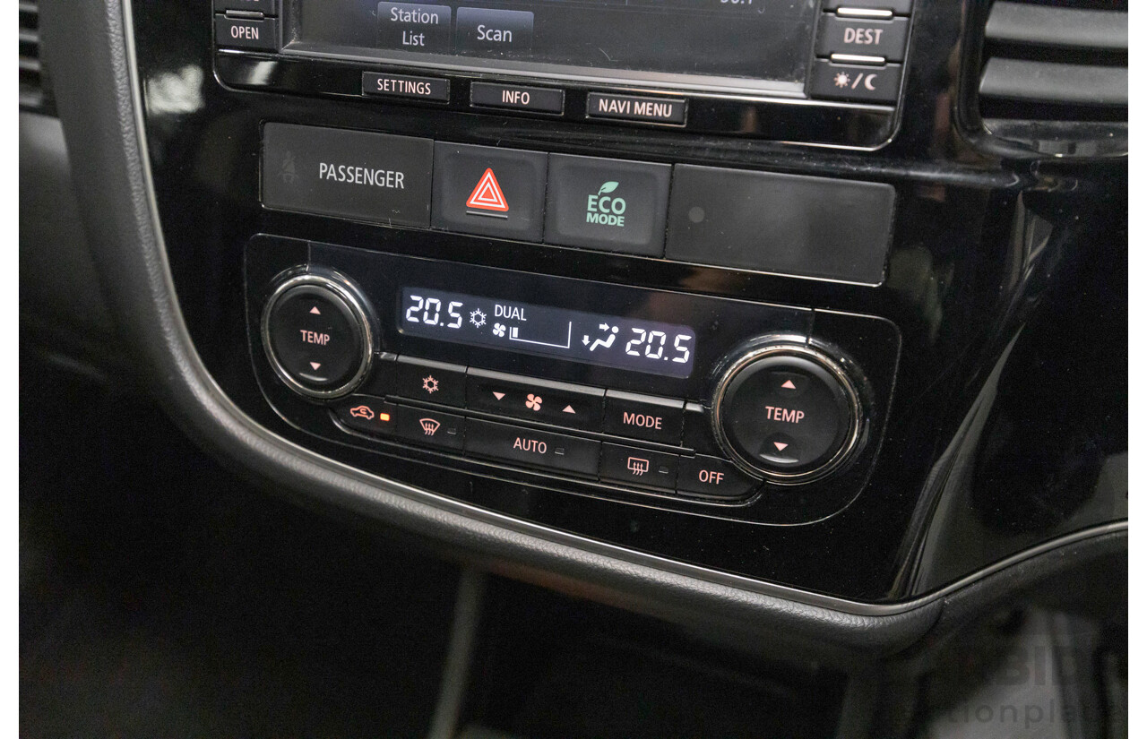 6/2015 Mitsubishi Outlander Exceed (4x4) ZK MY16 4d Wagon Rally Red Metallic Turbo 2.3L - 7 Seater