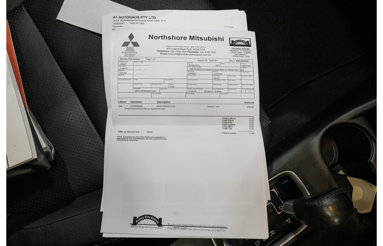 6/2015 Mitsubishi Outlander Exceed (4x4) ZK MY16 4d Wagon Rally Red Metallic Turbo 2.3L - 7 Seater