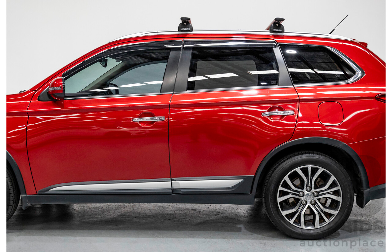 6/2015 Mitsubishi Outlander Exceed (4x4) ZK MY16 4d Wagon Rally Red Metallic Turbo 2.3L - 7 Seater