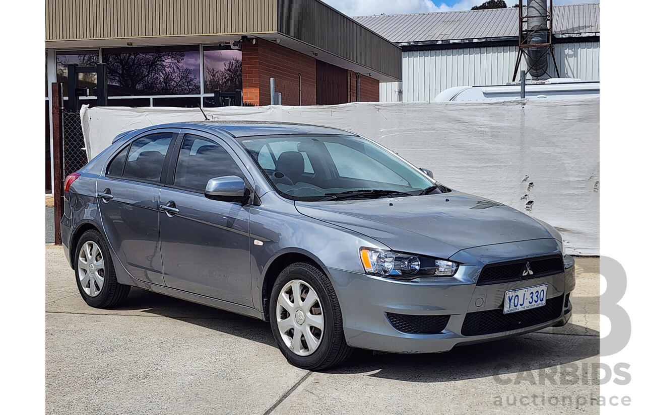 06/2013 Mitsubishi Lancer ES Sportback CJ MY14 5d Hatchback Grey 2.0L
