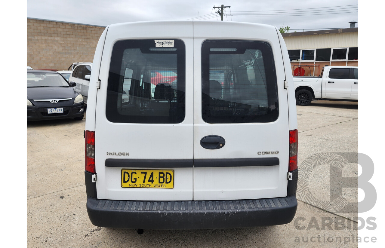 08/2006 Holden Combo XC MY06 Van White 1.4L