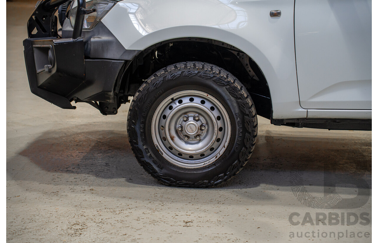 03/2022 Isuzu D-Max SX (4x4) RG MY22 Crew C/Chas White 3.0L
