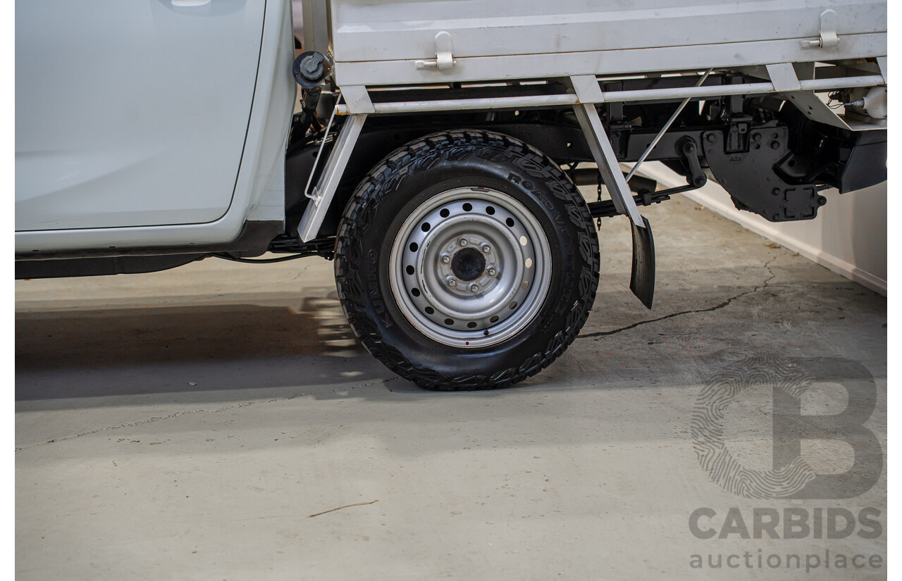 03/2022 Isuzu D-Max SX (4x4) RG MY22 Crew C/Chas White 3.0L