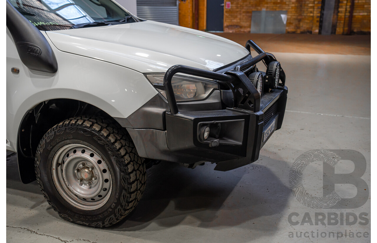 03/2022 Isuzu D-Max SX (4x4) RG MY22 Crew C/Chas White 3.0L