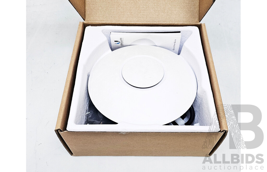Ubiquiti UniFi (UAP-AC-LITE) Access Point