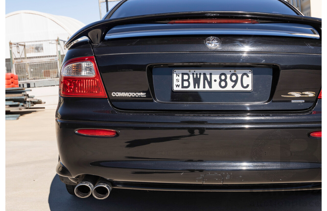 2/2002 Holden Commodore SS VXII 4d Sedan Phantom Black Metallic V8 5.7L