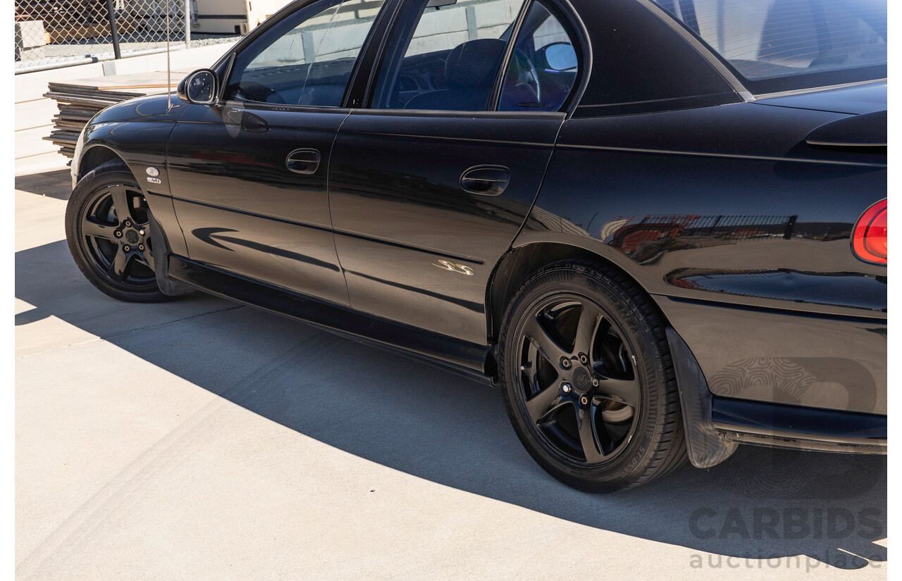 2/2002 Holden Commodore SS VXII 4d Sedan Phantom Black Metallic V8 5.7L