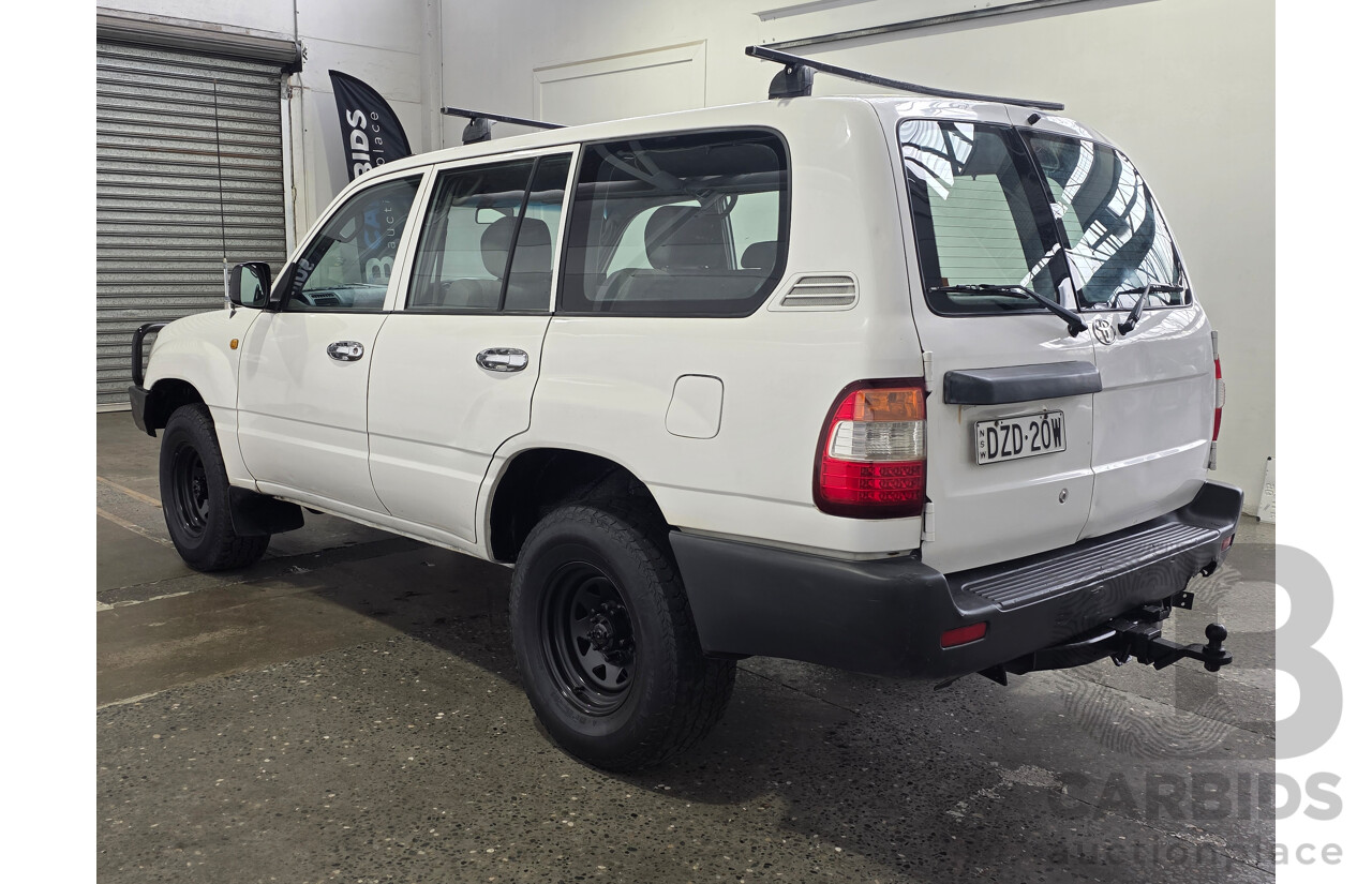 10/2006 Toyota Landcruiser (4x4) HZJ105R UPGRADE 4d Wagon White 4.2L