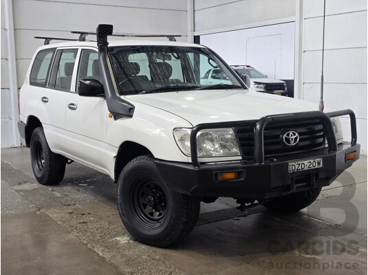 10/2006 Toyota Landcruiser (4x4) HZJ105R UPGRADE 4d Wagon White 4.2L