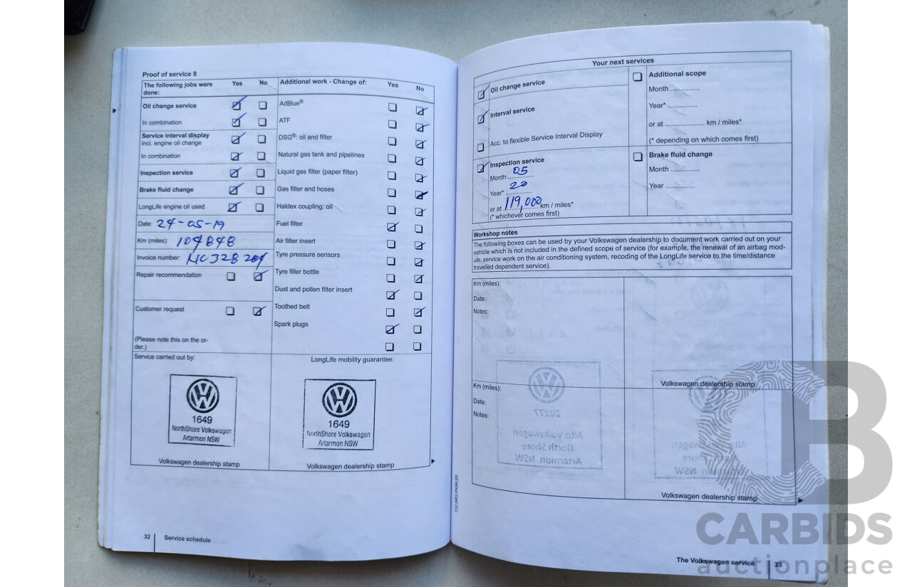 05/2011 Volkswagen Golf 118 TSI Comfortline 1K MY11 5d Hatchback Black 1.4L