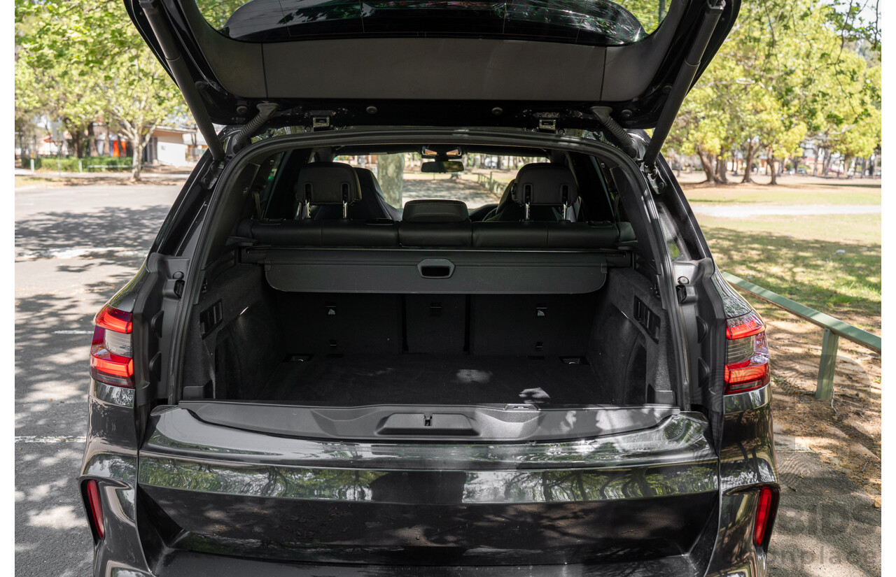 10/2020 BMW X5 M Competition (AWD) F95 4d Wagon Sapphire Black Metallic Twin Turbo V8 4.4L