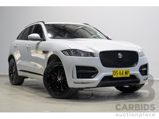 08/2016 Jaguar F-Pace 35t R-Sport AWD 4d Wagon White Supercharged 3.0L