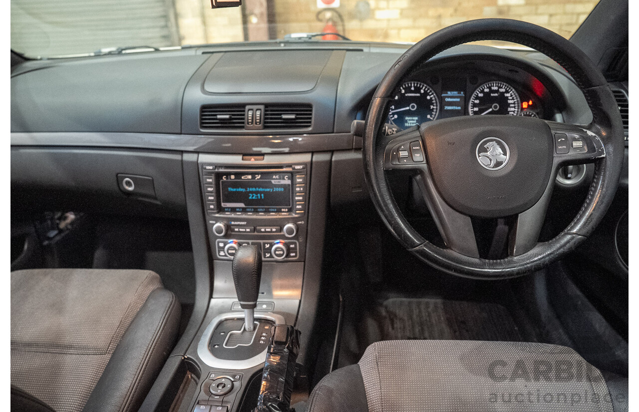09/2006 Holden Calais VE 4d Sedan Gold 3.6L