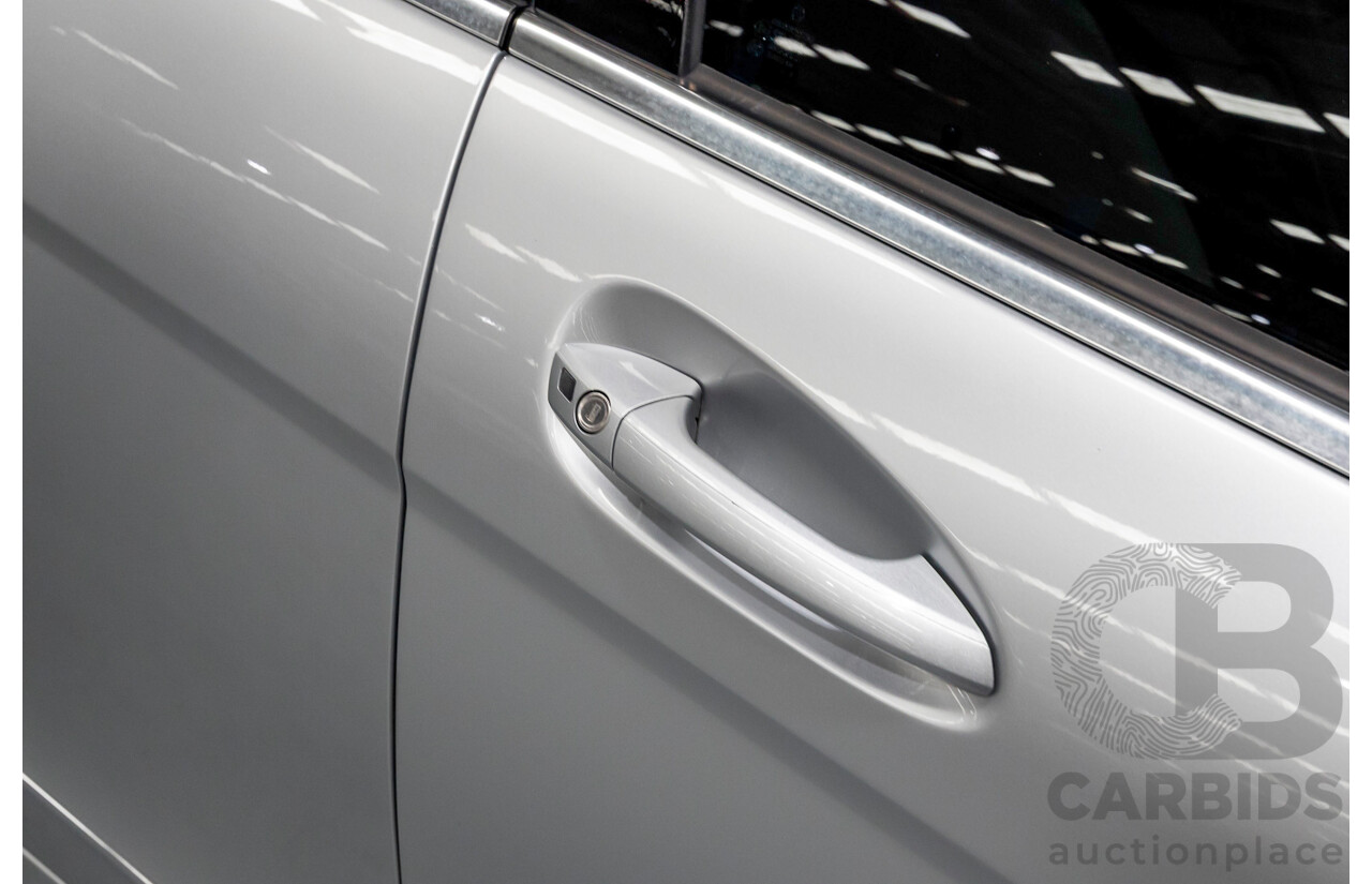 10/2012 Mercedes-Benz C250 Avantgarde W204 MY12 4d Sedan Iridium Silver Metallic Turbo 1.8L
