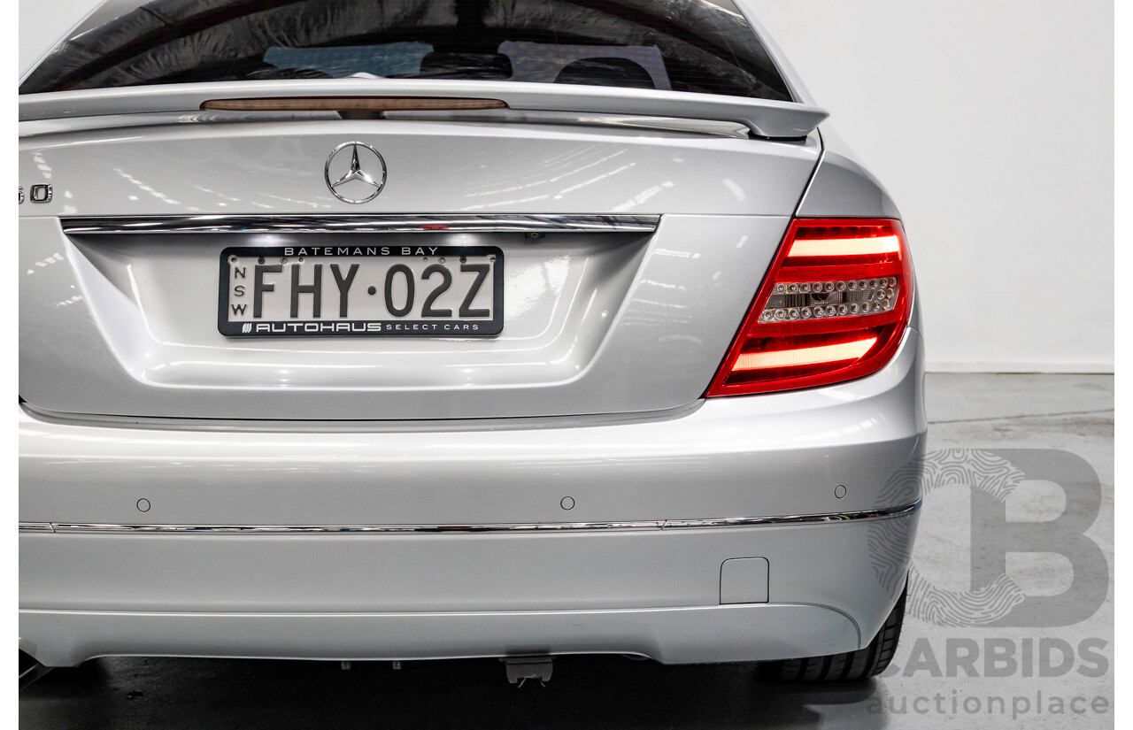 10/2012 Mercedes-Benz C250 Avantgarde W204 MY12 4d Sedan Iridium Silver Metallic Turbo 1.8L