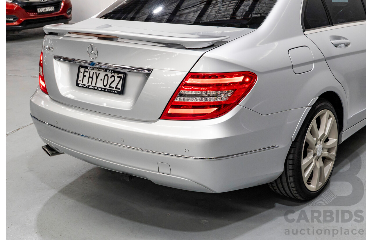 10/2012 Mercedes-Benz C250 Avantgarde W204 MY12 4d Sedan Iridium Silver Metallic Turbo 1.8L