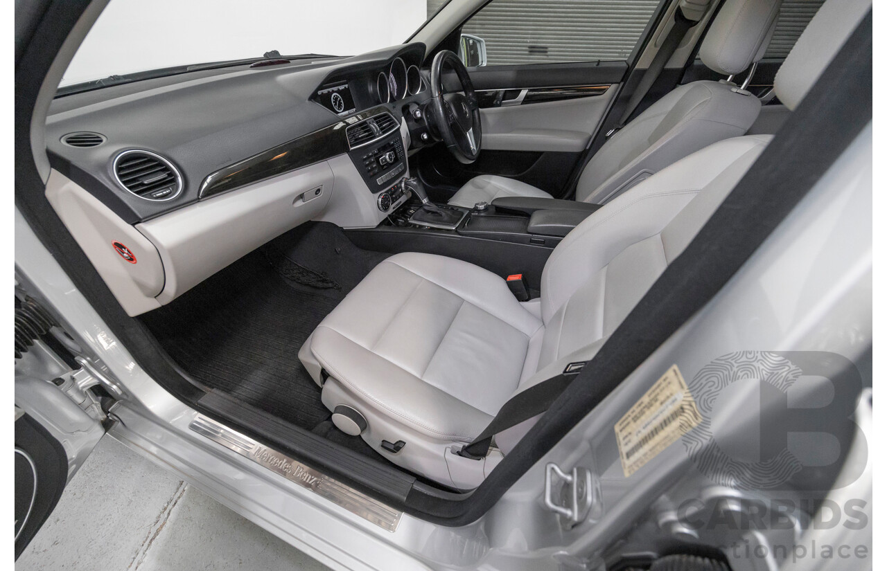 10/2012 Mercedes-Benz C250 Avantgarde W204 MY12 4d Sedan Iridium Silver Metallic Turbo 1.8L