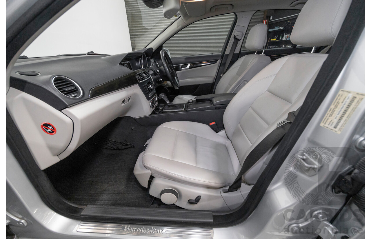 10/2012 Mercedes-Benz C250 Avantgarde W204 MY12 4d Sedan Iridium Silver Metallic Turbo 1.8L