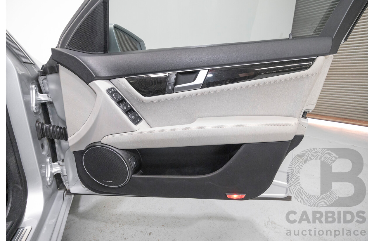 10/2012 Mercedes-Benz C250 Avantgarde W204 MY12 4d Sedan Iridium Silver Metallic Turbo 1.8L