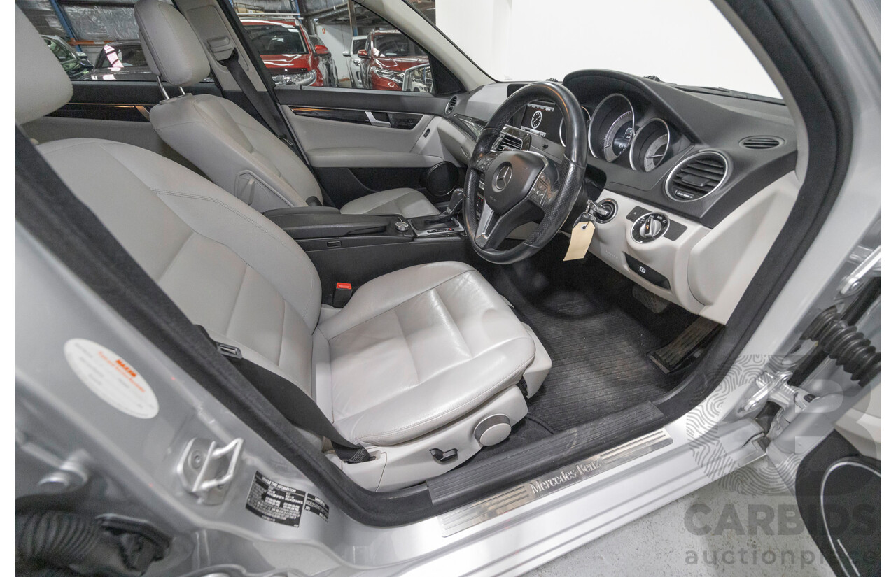10/2012 Mercedes-Benz C250 Avantgarde W204 MY12 4d Sedan Iridium Silver Metallic Turbo 1.8L