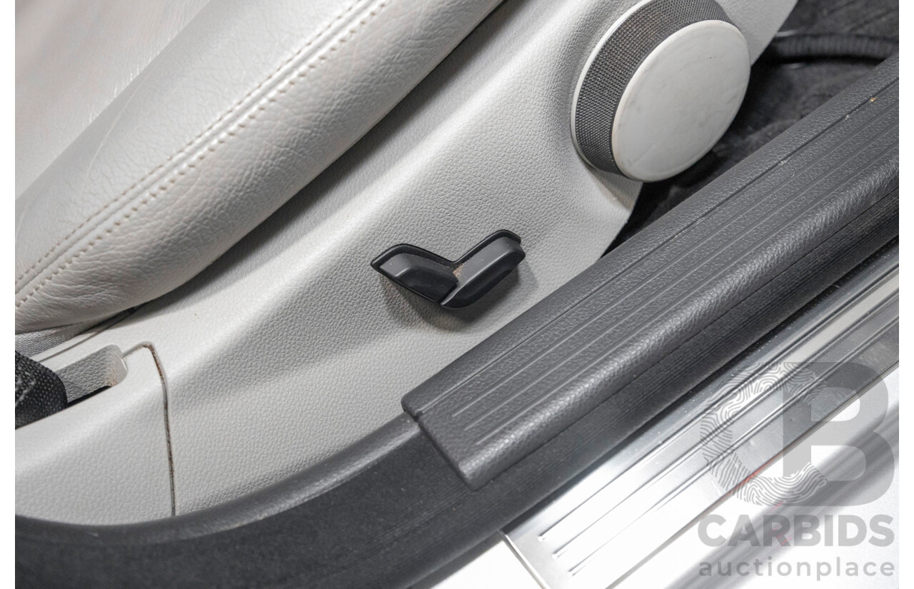 10/2012 Mercedes-Benz C250 Avantgarde W204 MY12 4d Sedan Iridium Silver Metallic Turbo 1.8L