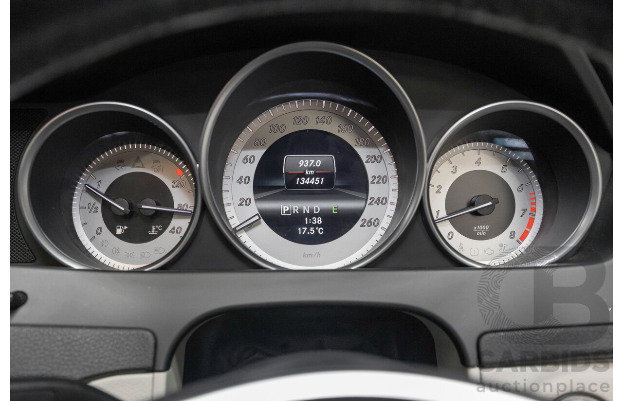 10/2012 Mercedes-Benz C250 Avantgarde W204 MY12 4d Sedan Iridium Silver Metallic Turbo 1.8L