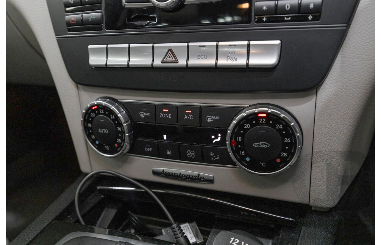 10/2012 Mercedes-Benz C250 Avantgarde W204 MY12 4d Sedan Iridium Silver Metallic Turbo 1.8L