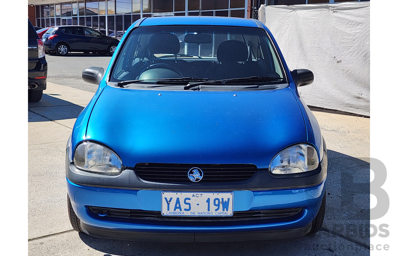 09/1999 Holden Barina Olympic Edition SB 5d Hatchback Blue 1.4L