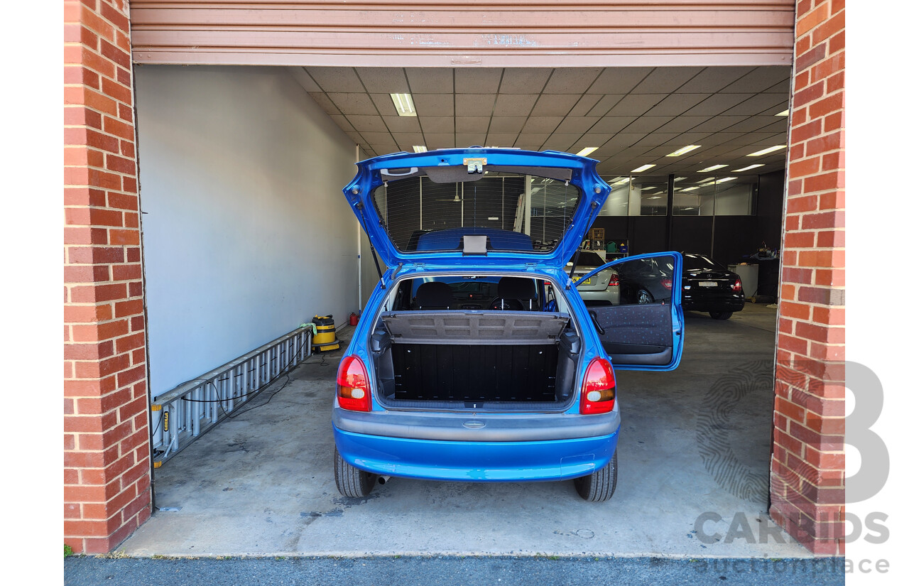 09/1999 Holden Barina Olympic Edition SB 5d Hatchback Blue 1.4L