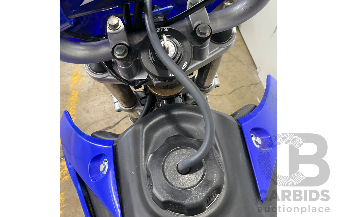 2017 YAMAHA (TT-R110E) Dirtbike