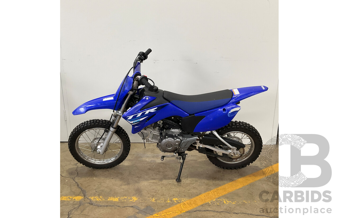 2017 YAMAHA (TT-R110E) Dirtbike
