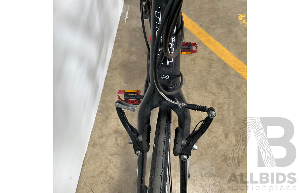 TREK FX Hybrid Fitness Bike