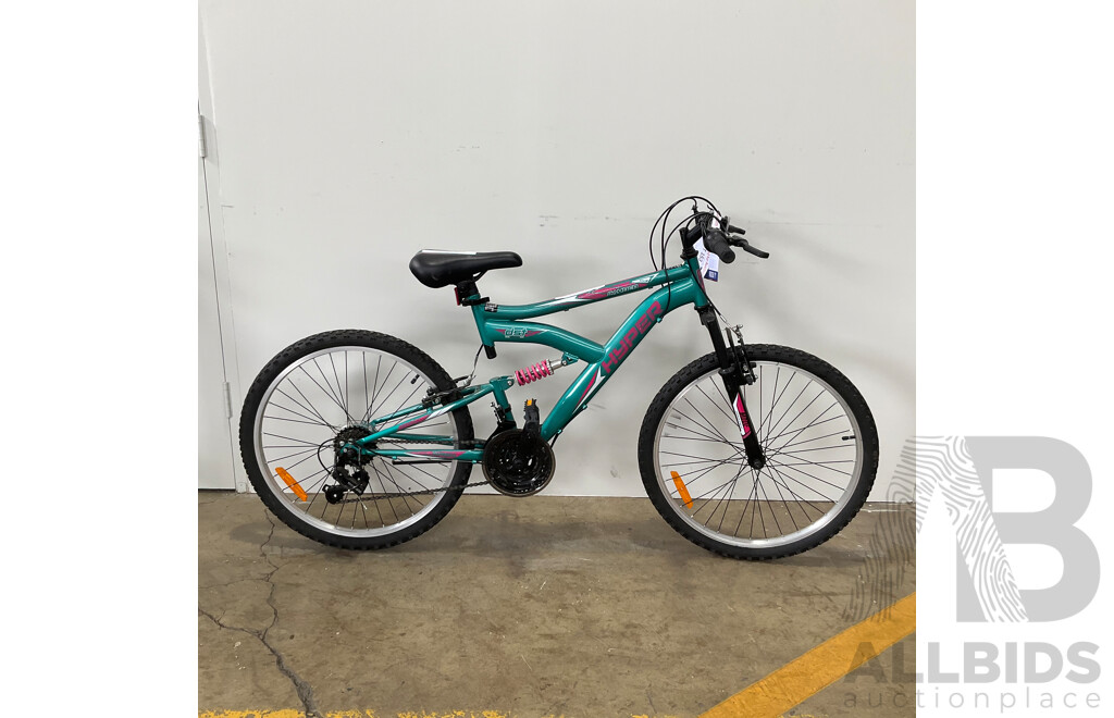 HYPER Mountain Bike