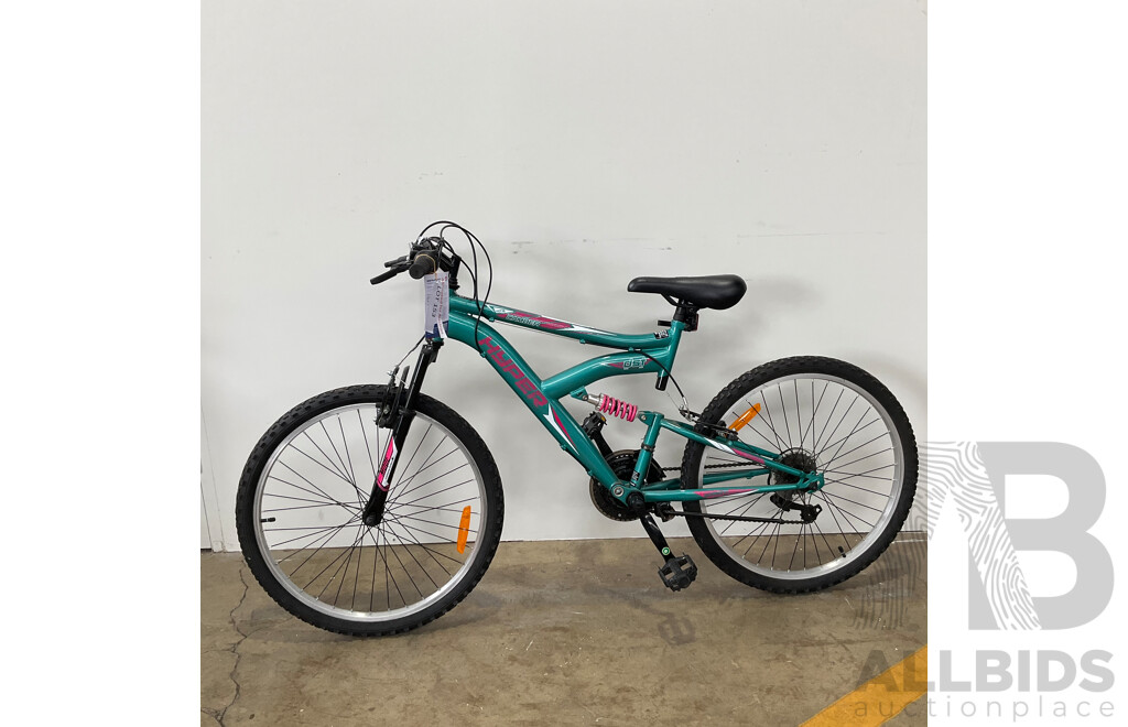 HYPER Mountain Bike