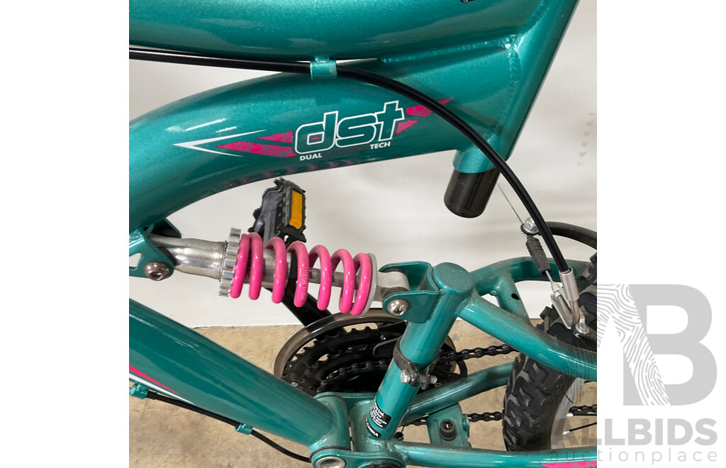 HYPER Mountain Bike