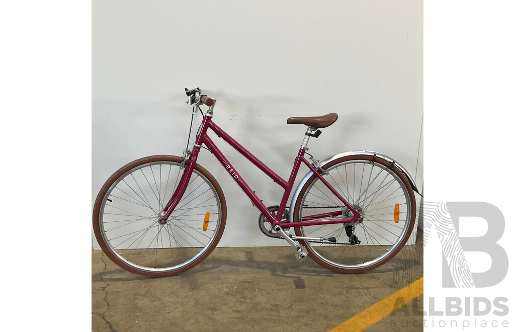 REID Women's Vintage Bicycle