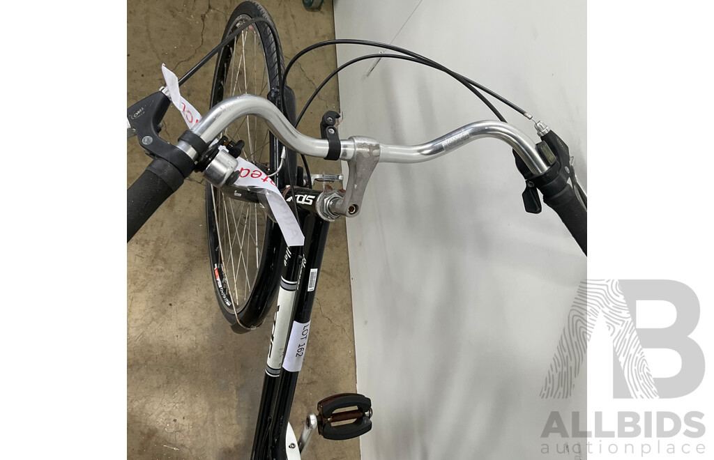 XDS Alley Eleanor Bike