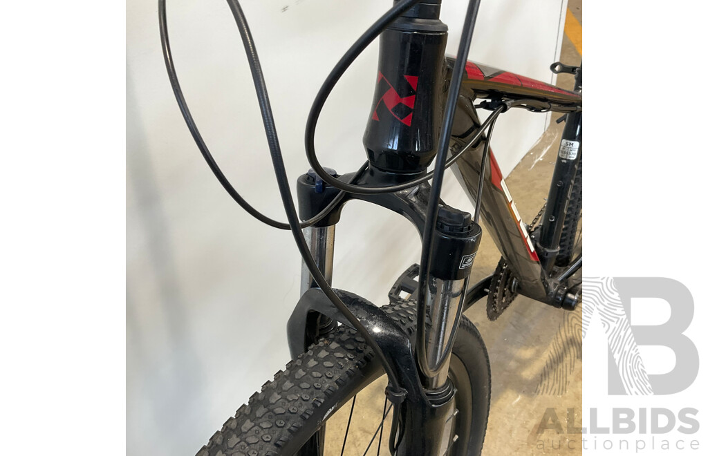 CELL Stromlo 2.0 Mountain Bike