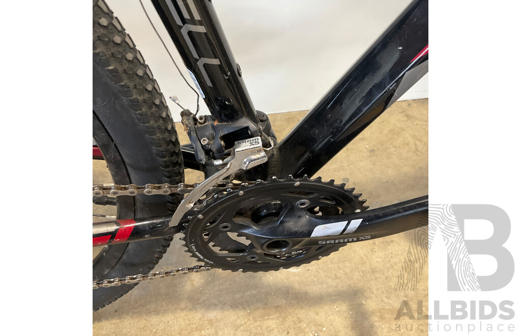 CELL Stromlo 2.0 Mountain Bike