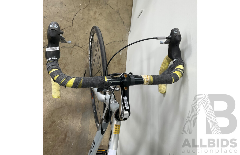 GIANT OCR 3 Road Bike