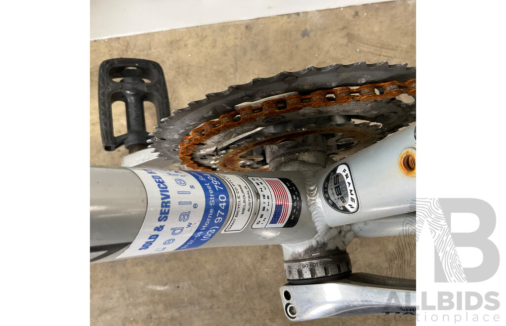 GIANT OCR 3 Road Bike