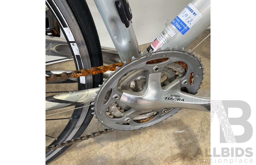 GIANT OCR 3 Road Bike
