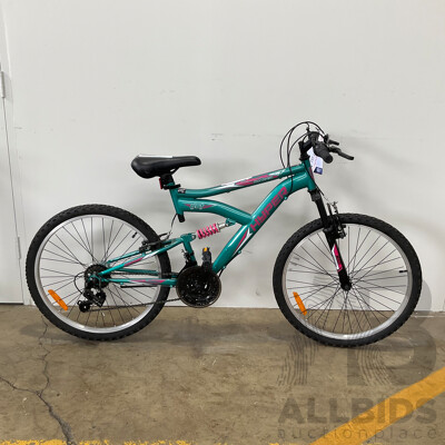 HYPER Mountain Bike