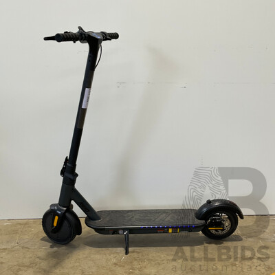 REID Rover Sport 250W Electric Scooter