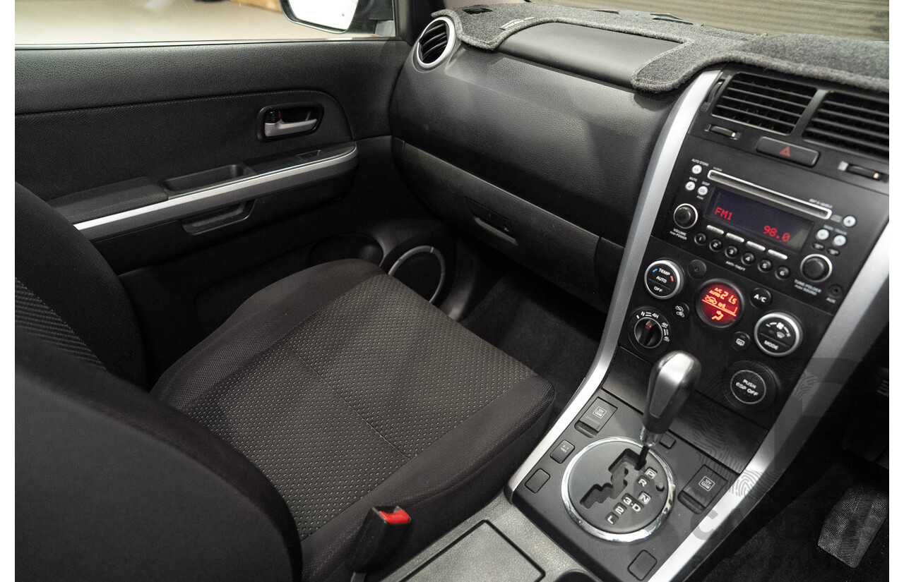 10/2009 Suzuki Grand Vitara (4x4) JB MY08 UPGRADE 4d Wagon Grey 2.4L