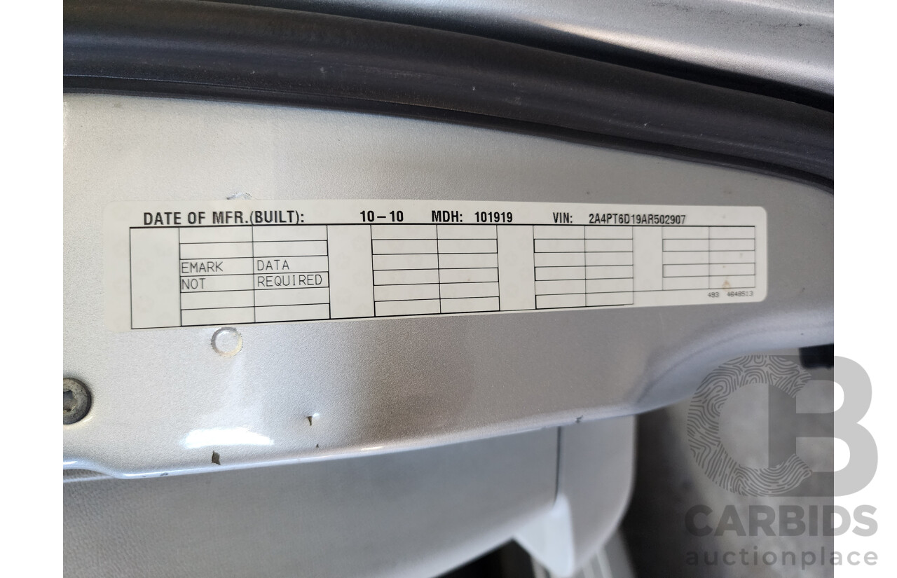 02/2011 Chrysler Grand Voyager Limited RT 4d Wagon Silver 3.8L