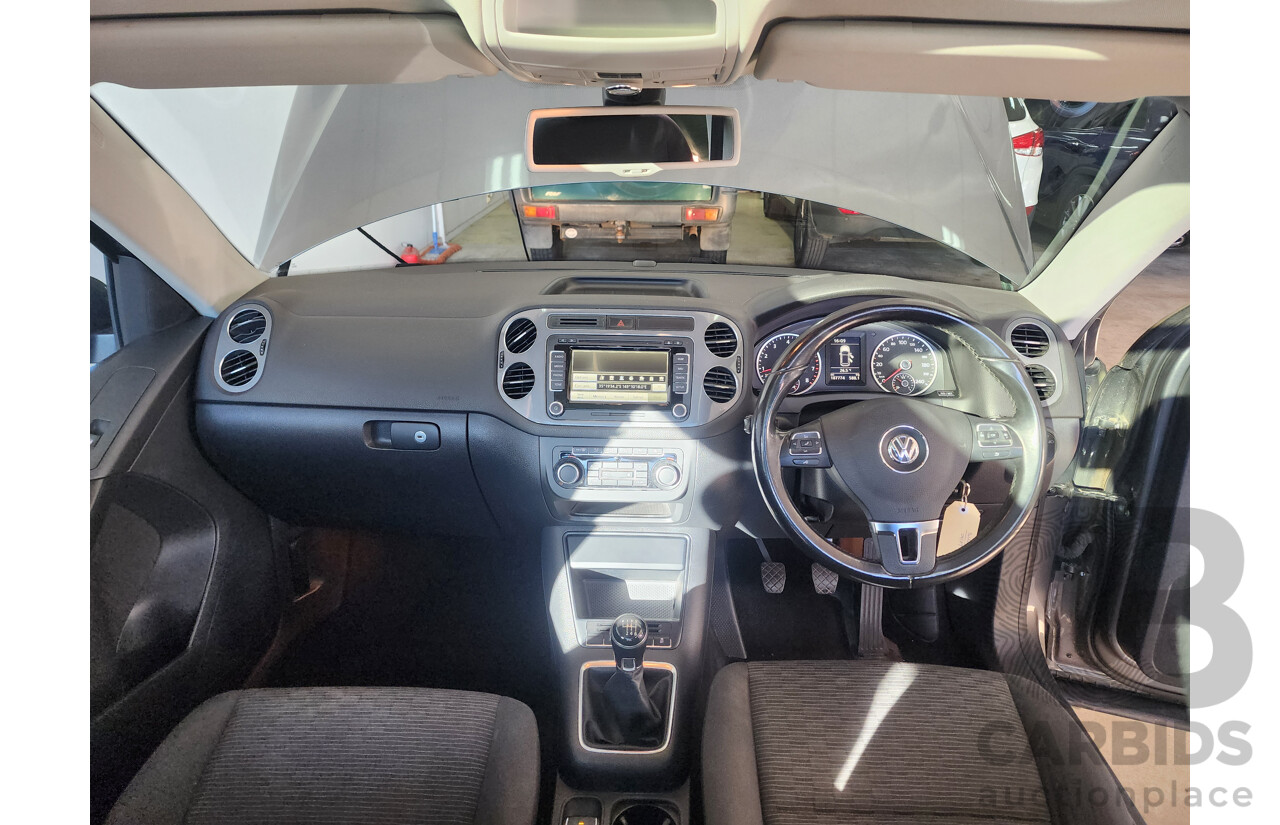 06/2012 Volkswagen Tiguan 132 TSI Pacific 5NC MY12 4d Wagon Grey 2.0L
