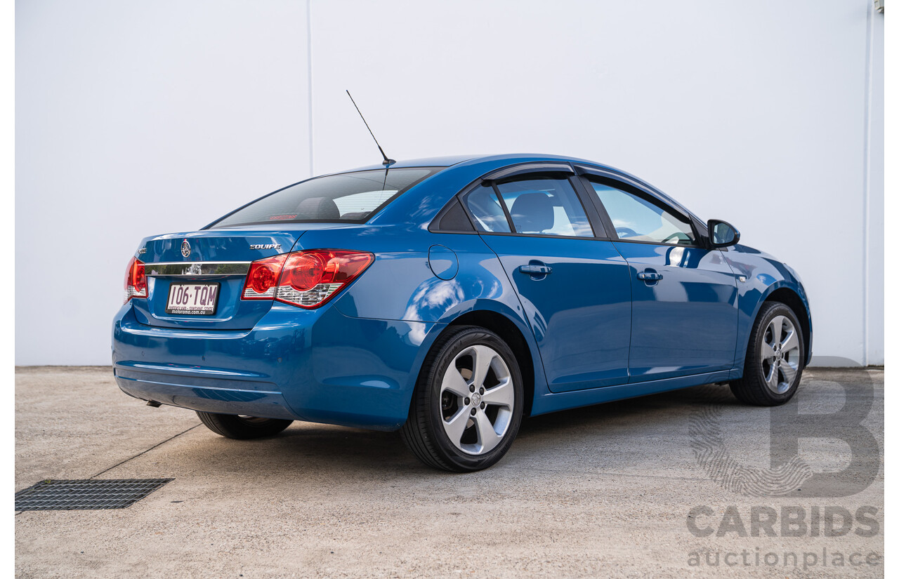11/2013 Holden Cruze CD Equipe JH Series 2 MY13 4d Sedan Perfect Blue 1.8L