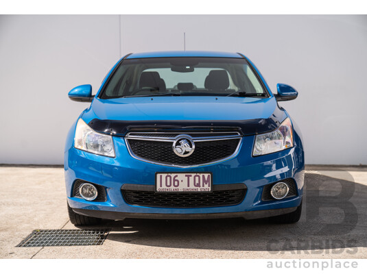11/2013 Holden Cruze CD Equipe JH Series 2 MY13 4d Sedan Perfect Blue 1.8L