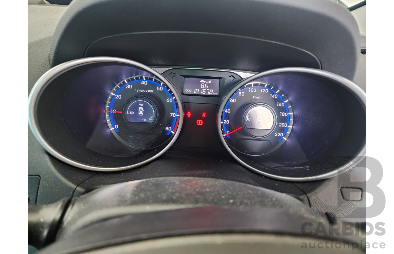 06/2014 Hyundai Ix35 Trophy (fwd) LM SERIES II 4d Wagon White 2.0L